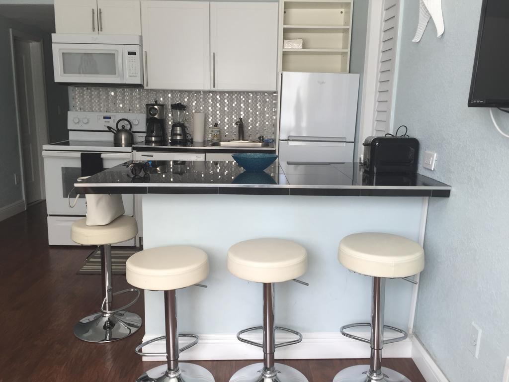 מיאמי ביץ' Sun Sand And Love - 1 Bed, 2 Bath Condo מראה חיצוני תמונה